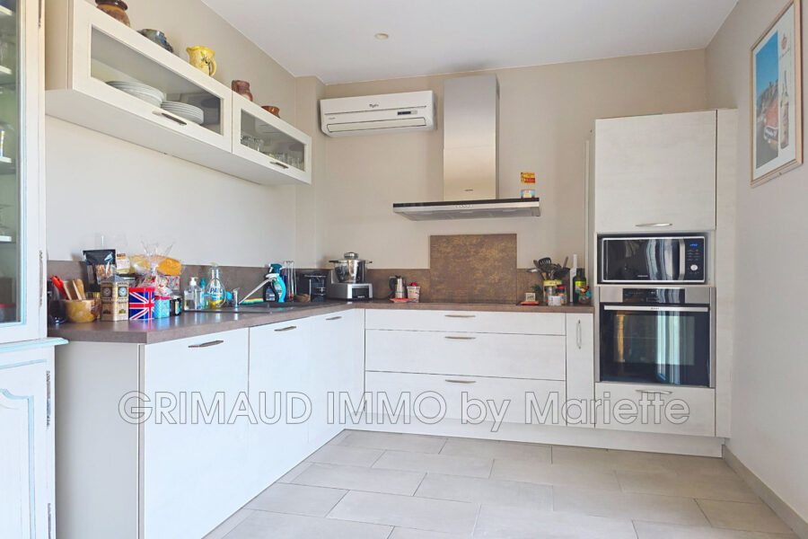 Maison à vendre à Grimaud