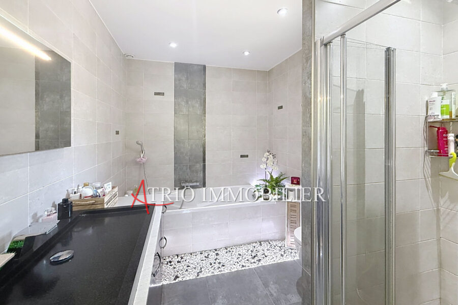 Maison à vendre à Cagnes-sur-mer