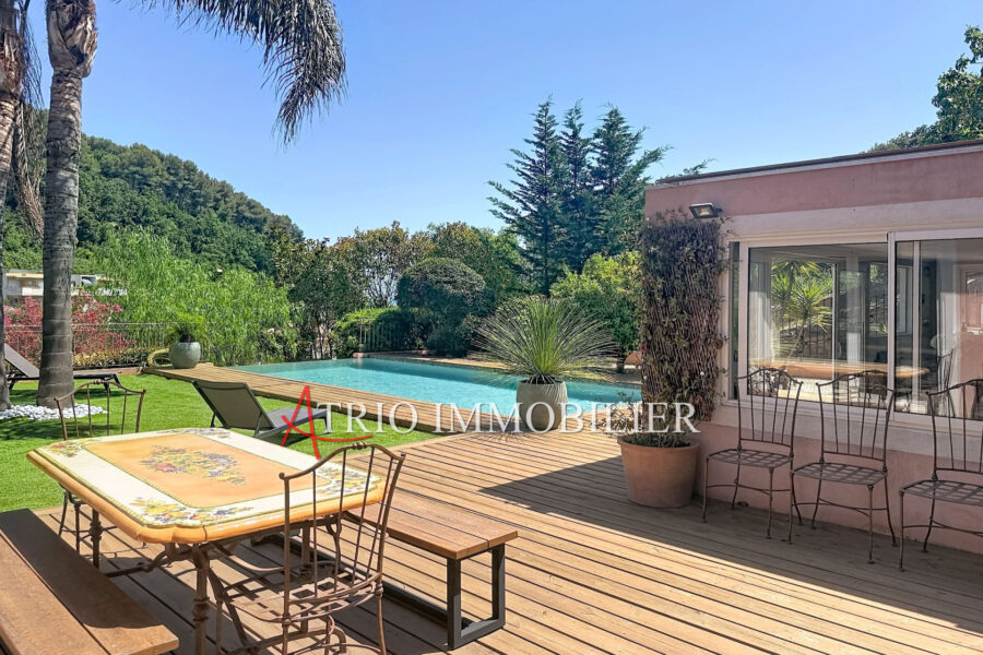 Maison à vendre à Cagnes-sur-mer
