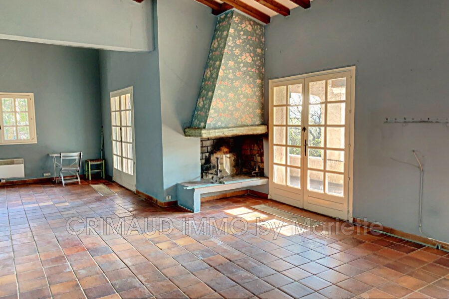Maison à vendre à Grimaud