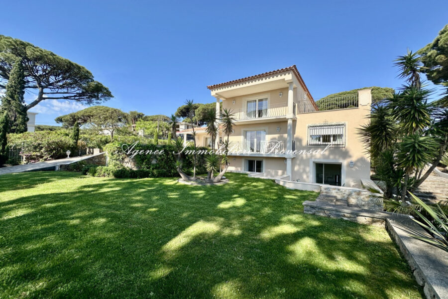 Maison à louer à Sainte-maxime