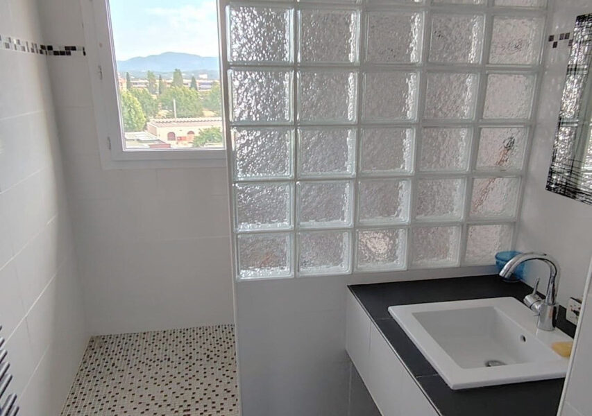 Appartement à vendre à Saint-raphaël