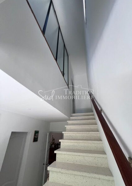 Maison à vendre à Saint-rémy-de-provence — Vue parc & jardin — photo 8