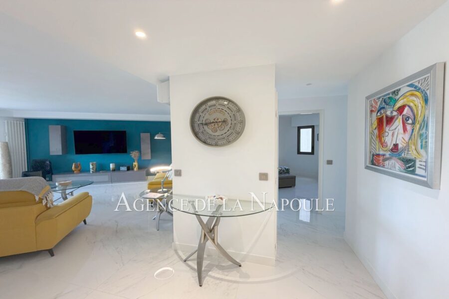 Appartement à vendre à Mandelieu-la-napoule