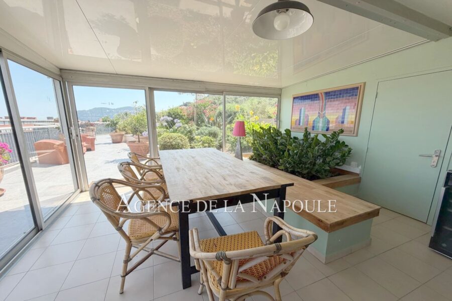Appartement à vendre à Mandelieu-la-napoule