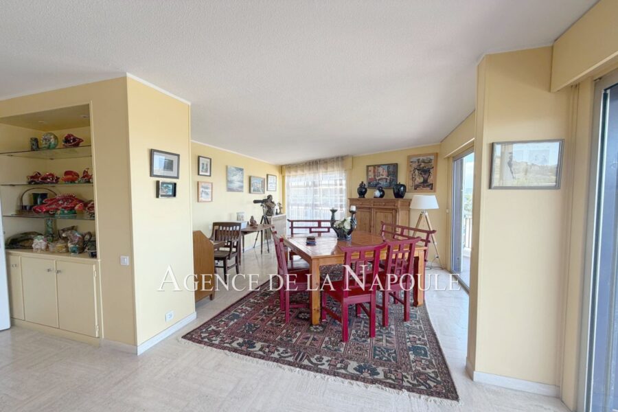 Appartement à vendre à Mandelieu-la-napoule