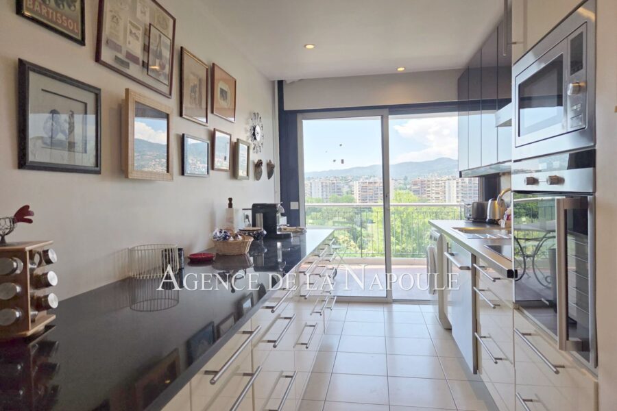 Appartement à vendre à Mandelieu-la-napoule