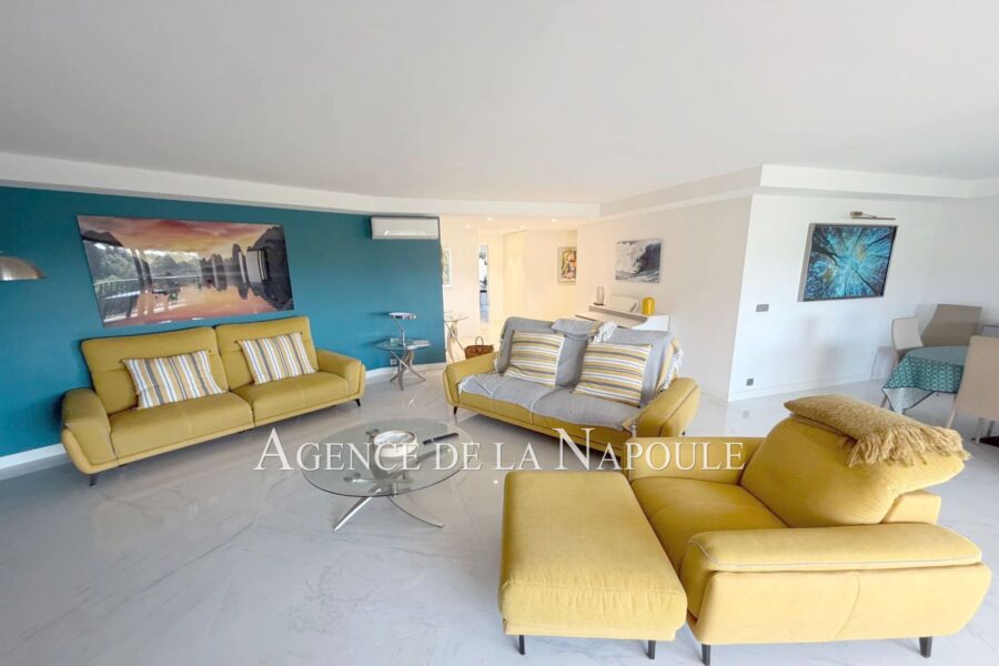 Appartement à vendre à Mandelieu-la-napoule — Vue nature — photo 5