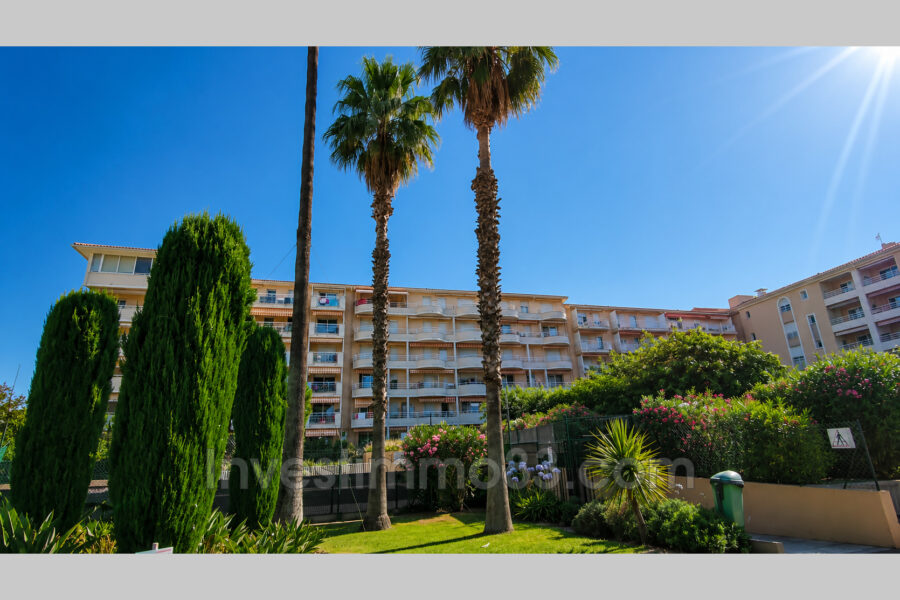 Appartement à vendre à Saint-raphaël — Vue mer — photo 9