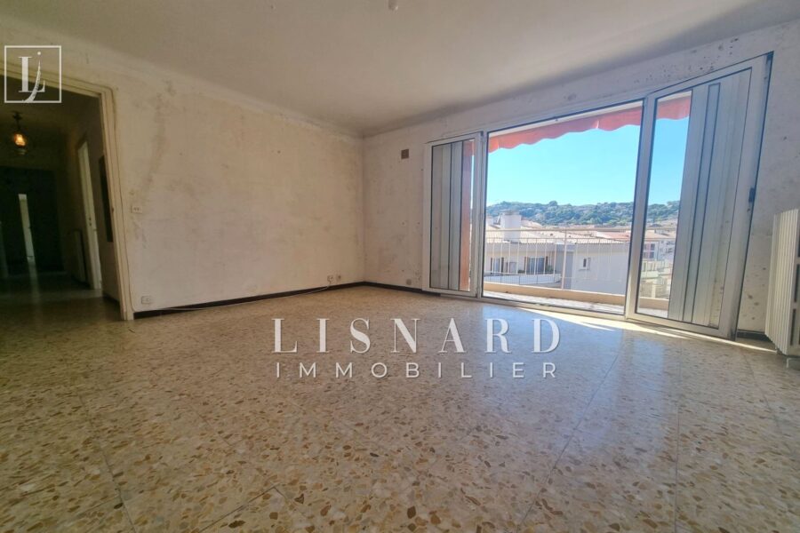Appartement à vendre à Vallauris — Vue sur la ville — photo 8