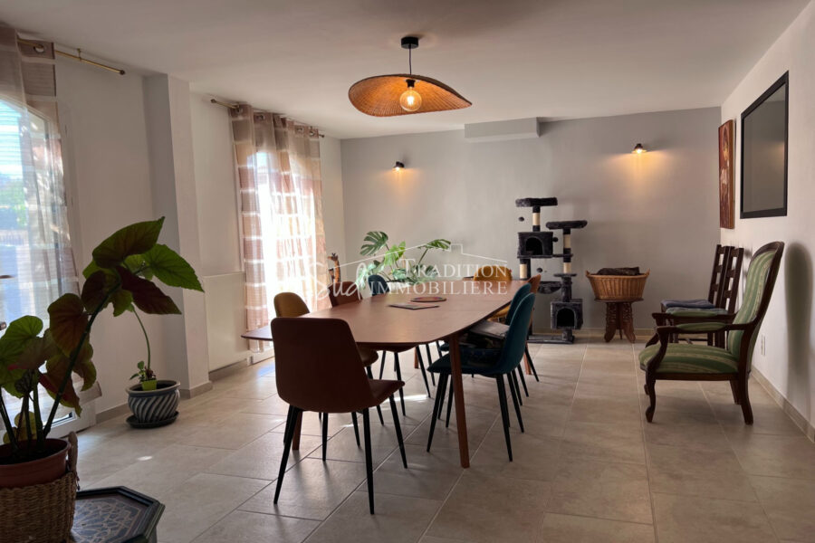 Maison à vendre à Saint-rémy-de-provence — Vue parc & jardin — photo 7