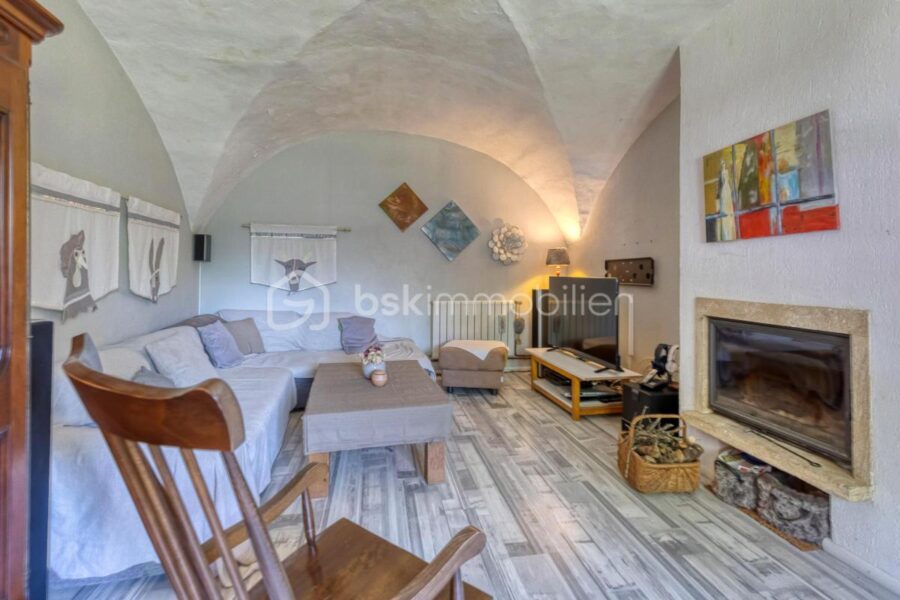 Maison à vendre à La salle en beaumont