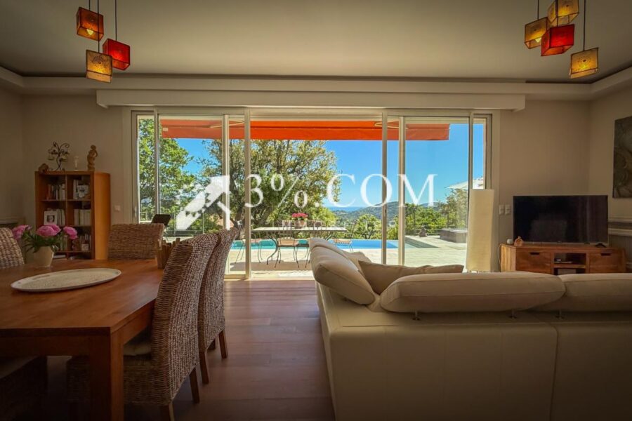Maison à vendre à Adrets de l esterel