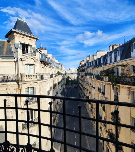 Appartement à vendre à Paris 14e arrondissement