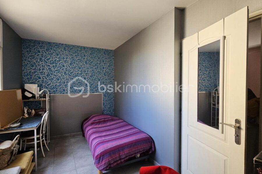 Maison à vendre à La batie neuve