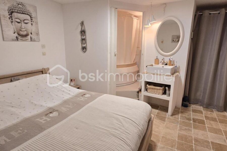 Maison à vendre à Paziols