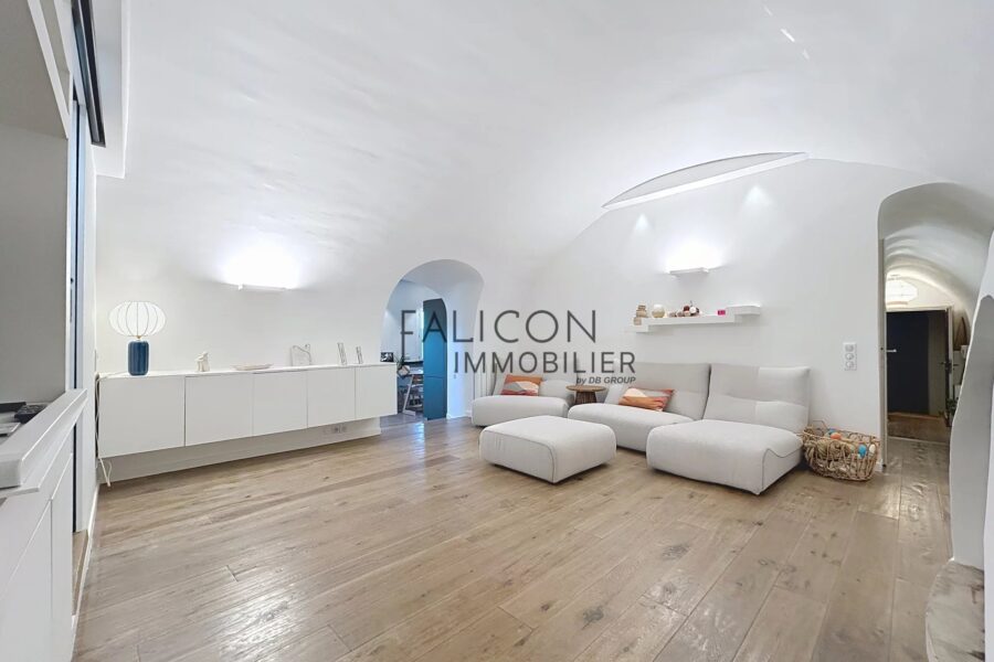 Appartement à vendre à Falicon