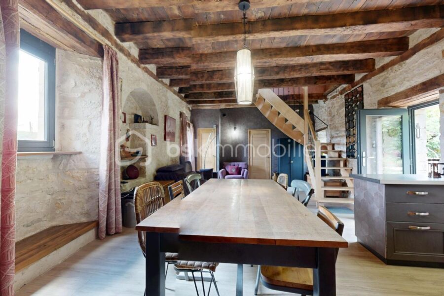 Maison à vendre à Ginouillac