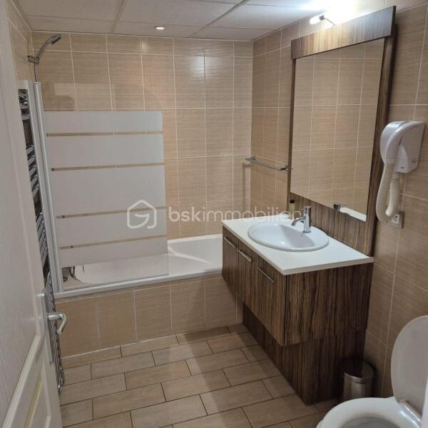 Appartement à vendre à Callian