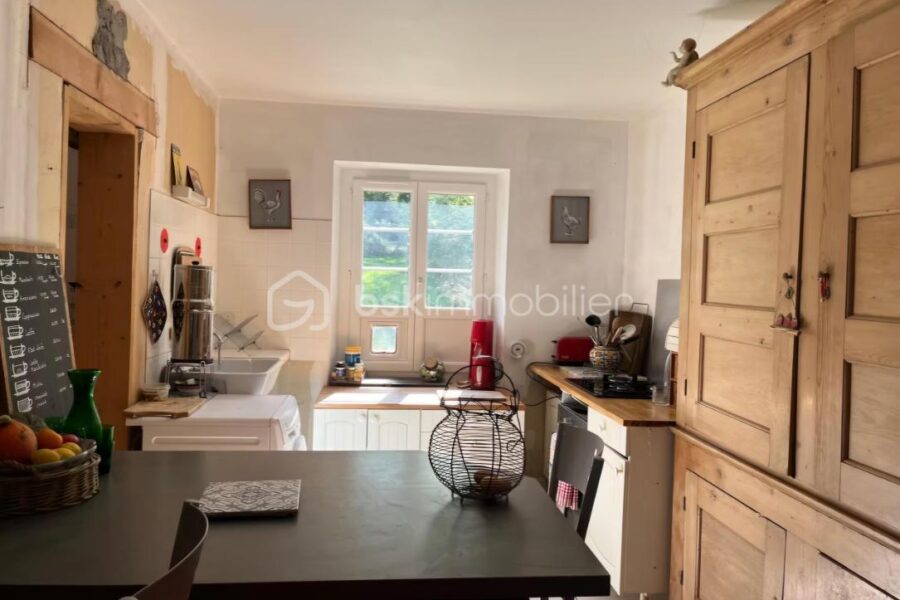 Maison à vendre à Cezan