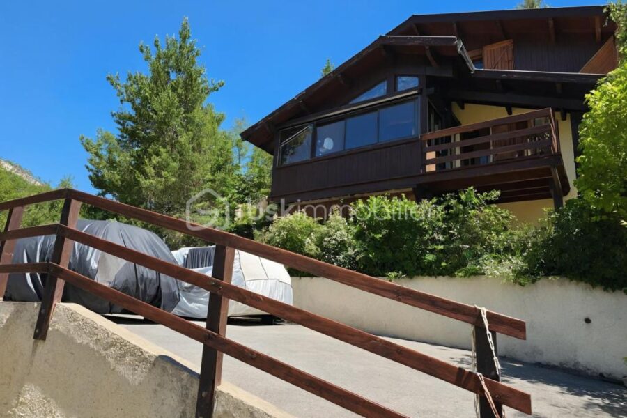 Maison à vendre à Allos