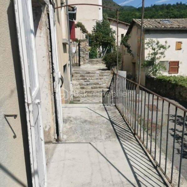 Appartement à vendre à Thoard