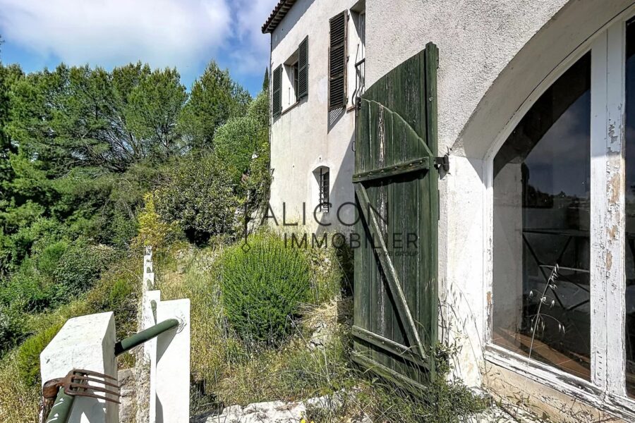 Maison à vendre à Falicon