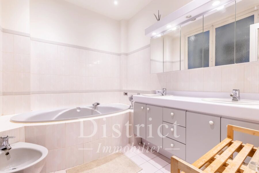 Appartement à louer à Paris 17ème