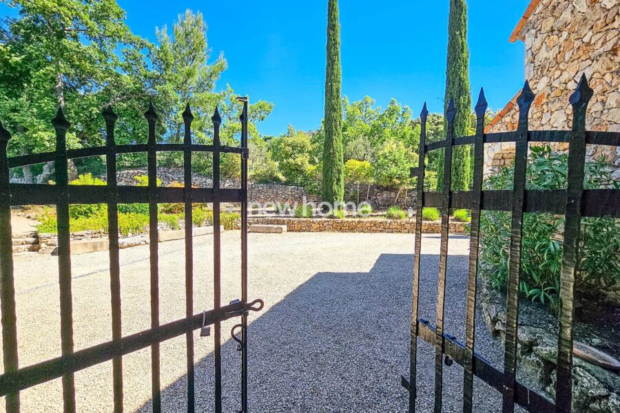 Maison à vendre à Tourtour