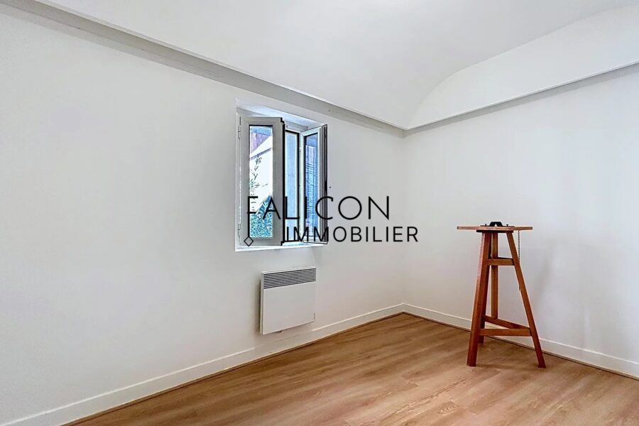 Maison à vendre à Falicon — Vue sur la ville — photo 12