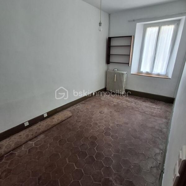 Maison à vendre à Saint maurice aux riches hommes