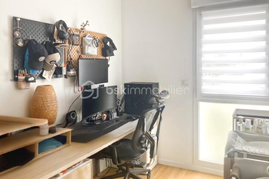 Appartement à vendre à La chapelle des fougeretz