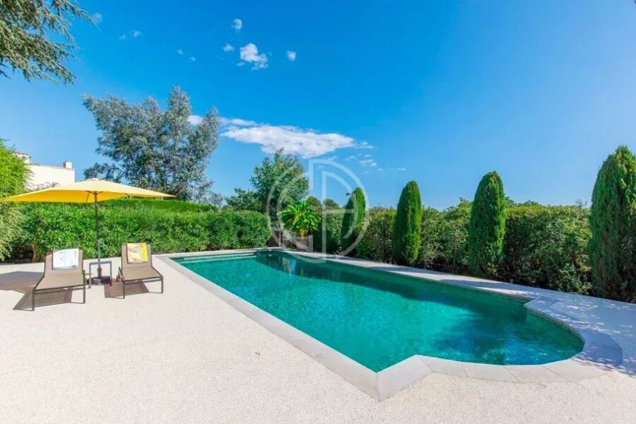 Maison à vendre à La roquette-sur-siagne