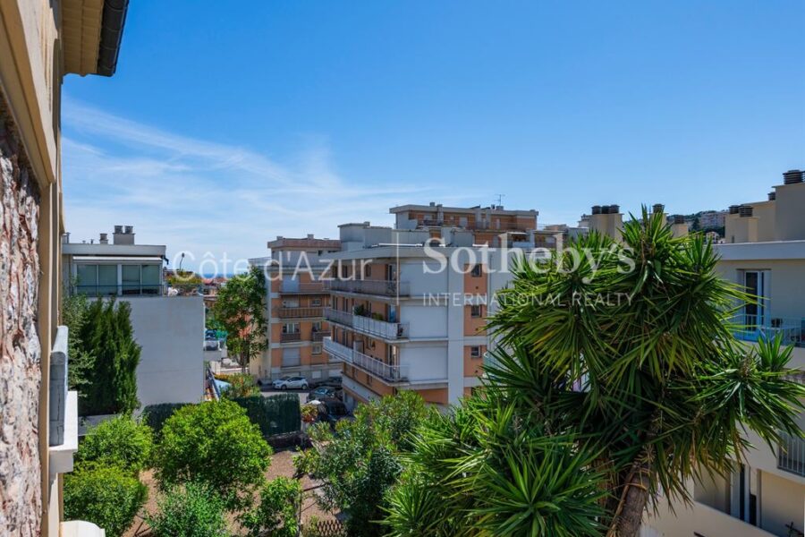 Maison à vendre à Nice — Vue nature — photo 9