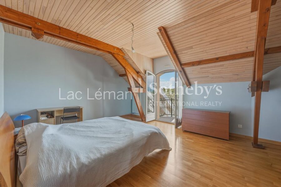Maison à vendre à Nernier — Vue montagne — photo 13