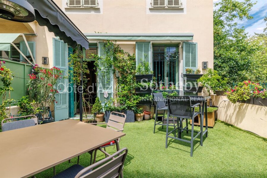 Appartement à vendre à Nice — Vue sur la ville — photo 7