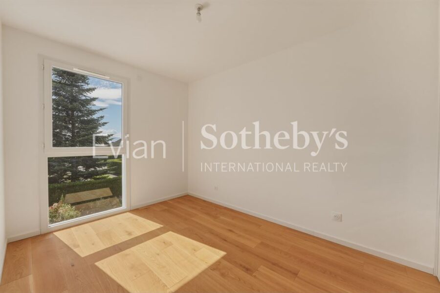 Appartement à vendre à Evian les bains — Vue lac — photo 13