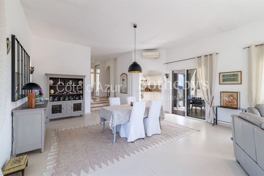 Maison à vendre à Cagnes sur mer