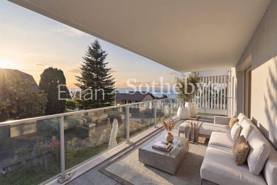 Appartement à vendre à Evian les bains — Vue lac — photo 2
