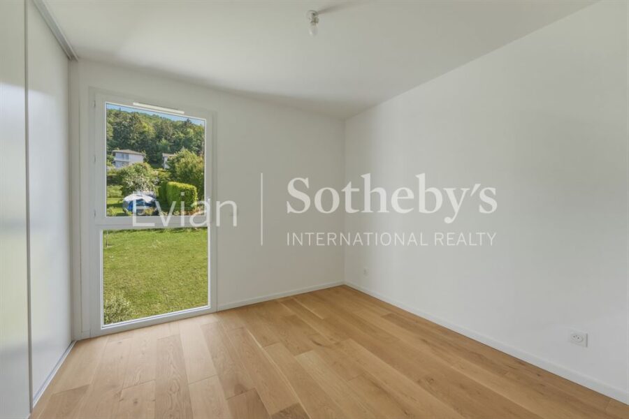 Appartement à vendre à Evian les bains — Vue lac — photo 14
