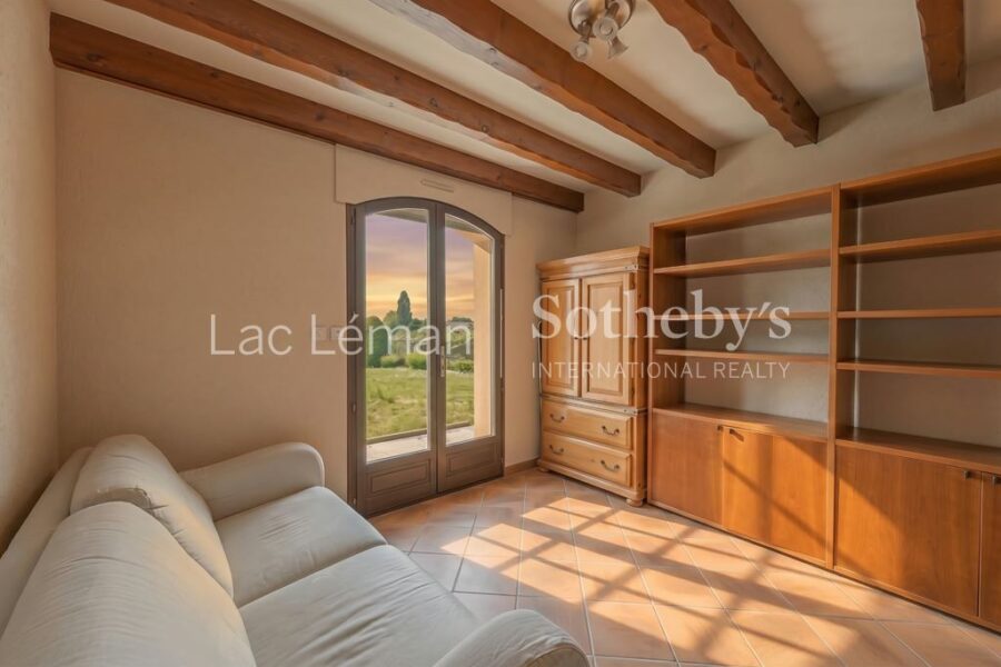 Maison à vendre à Nernier — Vue montagne — photo 11
