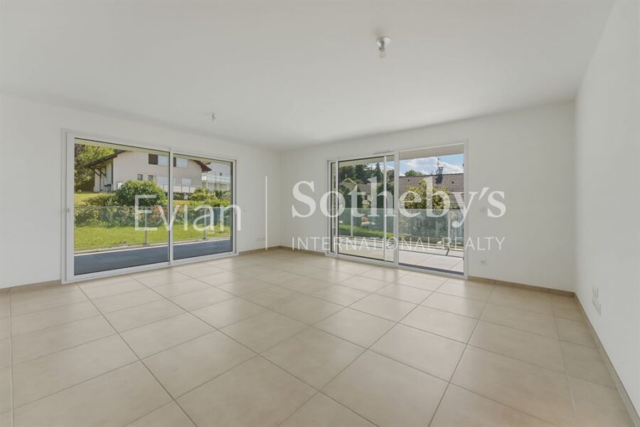 Appartement à vendre à Evian les bains — Vue lac — photo 9