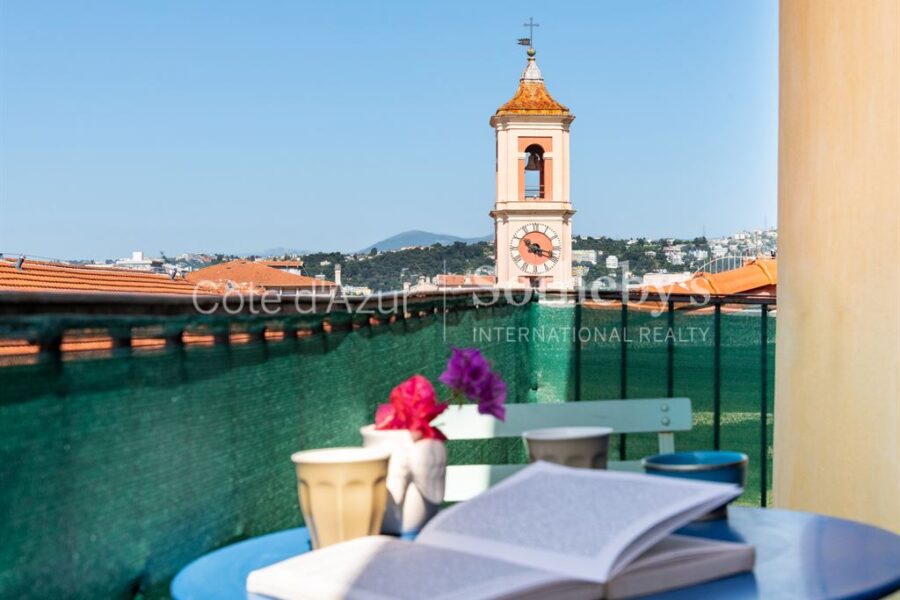 Appartement à vendre à Nice — Vue sur la ville — photo 1