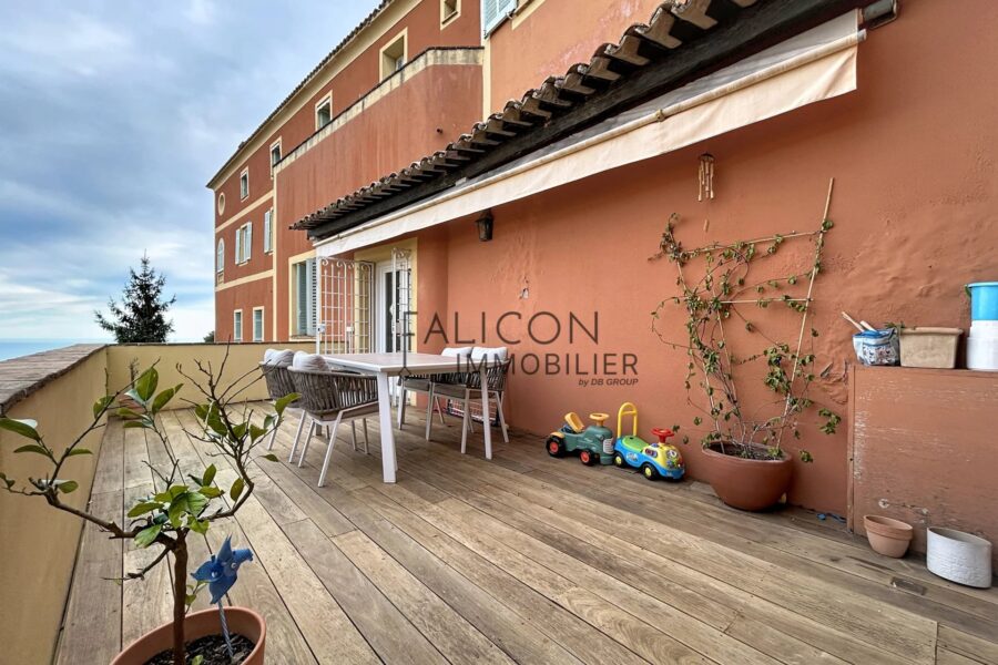 Appartement à vendre à Falicon