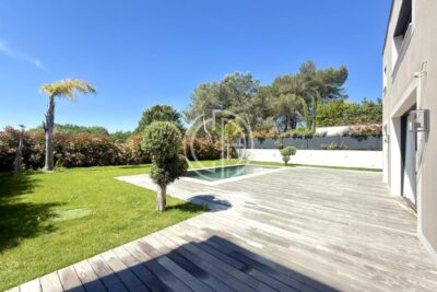 Maison à vendre à Valbonne