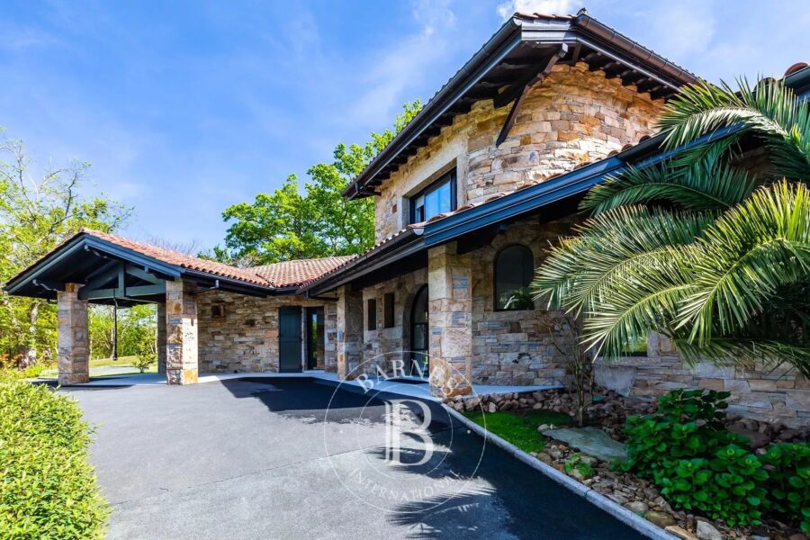 Maison en location vacances à Ascain