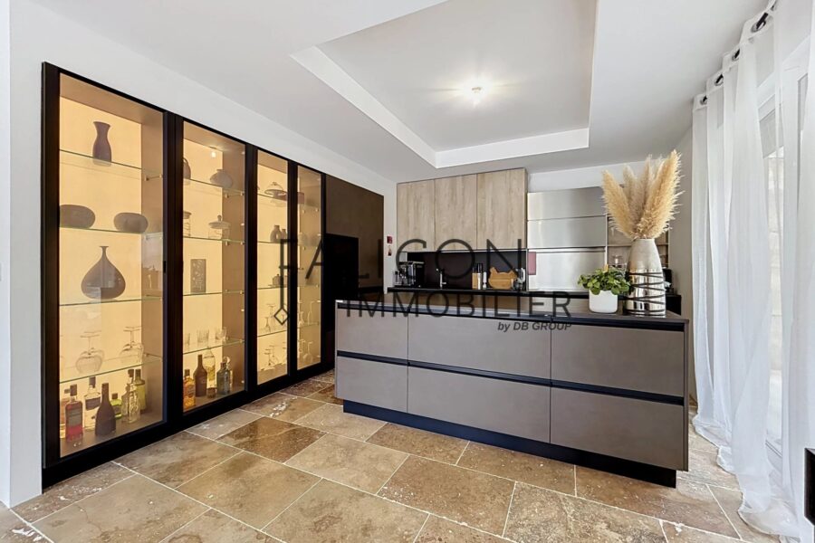 Maison à vendre à Tourrette-levens