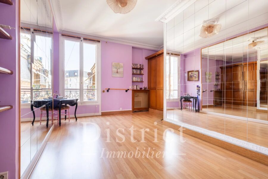 Appartement à vendre à Paris 17ème — Vue parc — photo 12