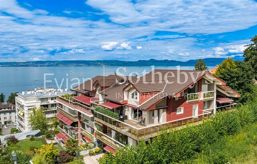 Appartement à vendre à Evian les bains — Vue fleuve — photo 2