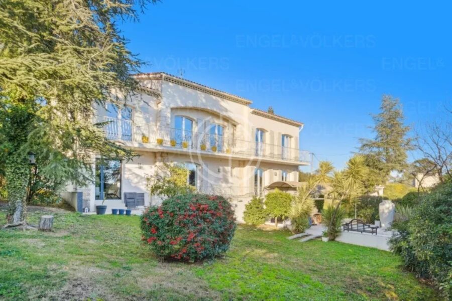 Maison à vendre à La roquette-sur-siagne